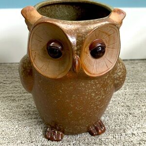 Enchanted Gardens Brown Owl Ceramic Pot Planter 8” H x 6.5” D EUC